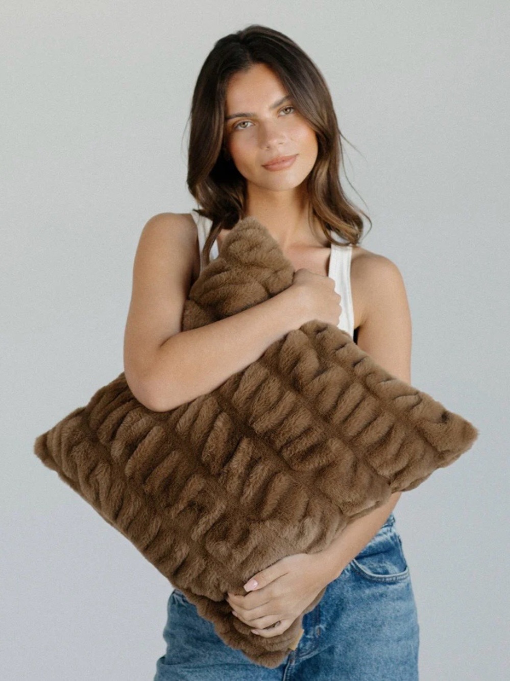 Lola Blankets - Square Driftwood Pillow Cover and Insert (NWT)